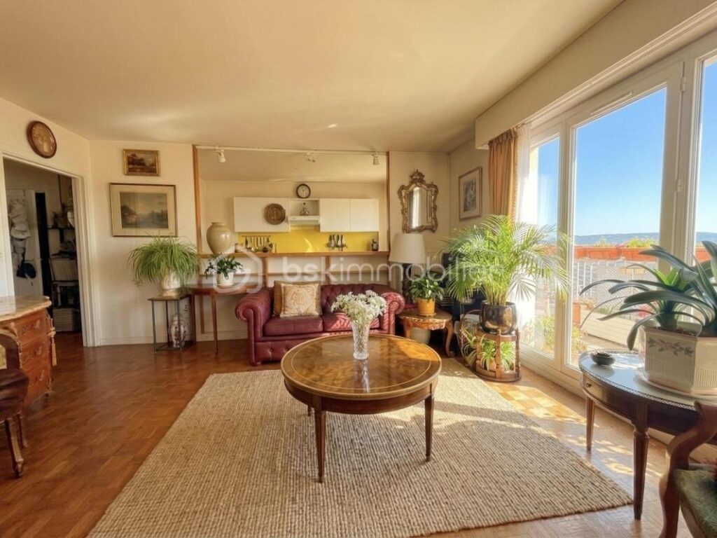 Marly-le-Roi – Dernier étage – Vue panoramique d’exception – 3 pièces – 2 chambres – 68 m²