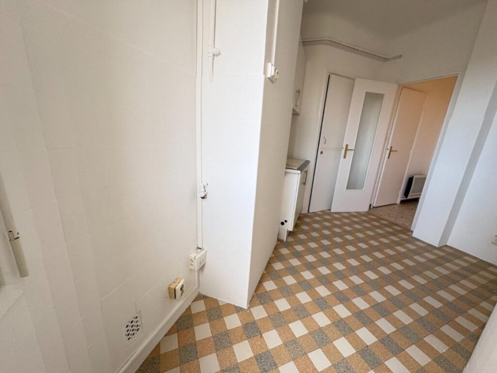 T1 A LOUER RUE LEPENTE – 1 pièce – 1 chambre – 36 m²