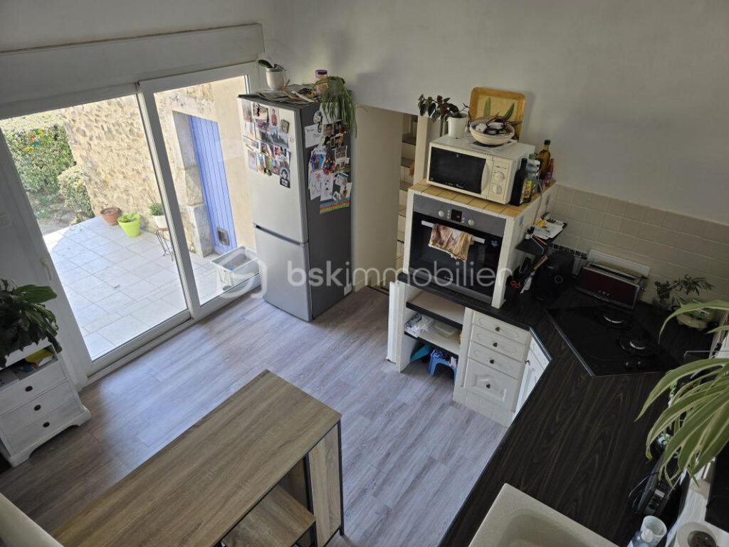 Maison Atypique avec jardin au Teil – 6 pièces – 4 chambres – 142 m²