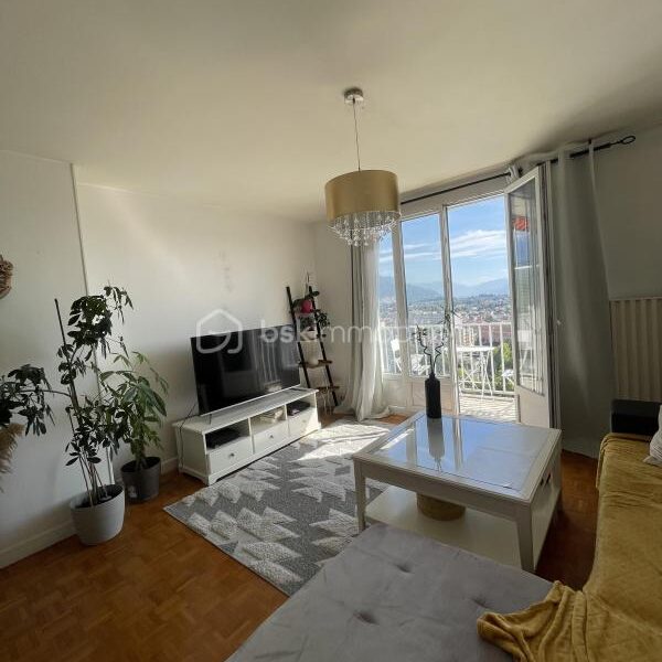 Appartement à vendre à Voiron