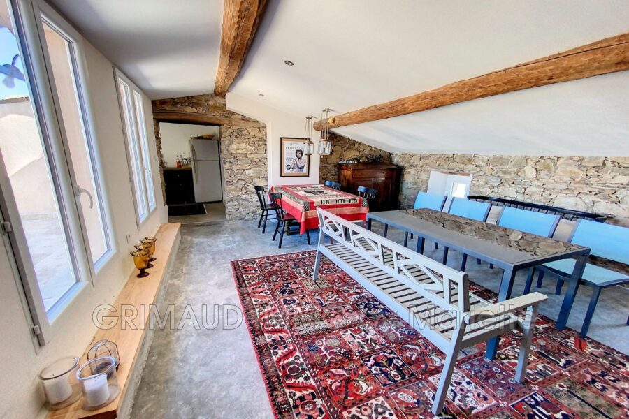 Maison à vendre à La garde-freinet
