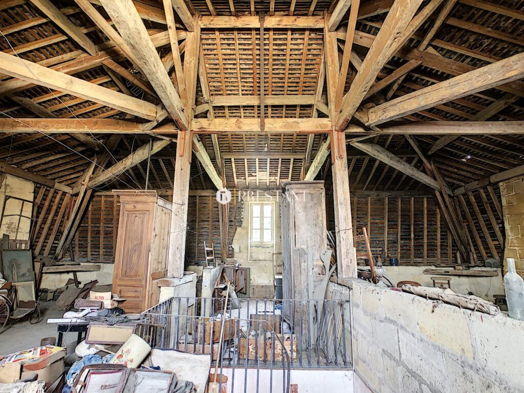 Propriété viticole – NR pièces – 9 chambres – 780 m²