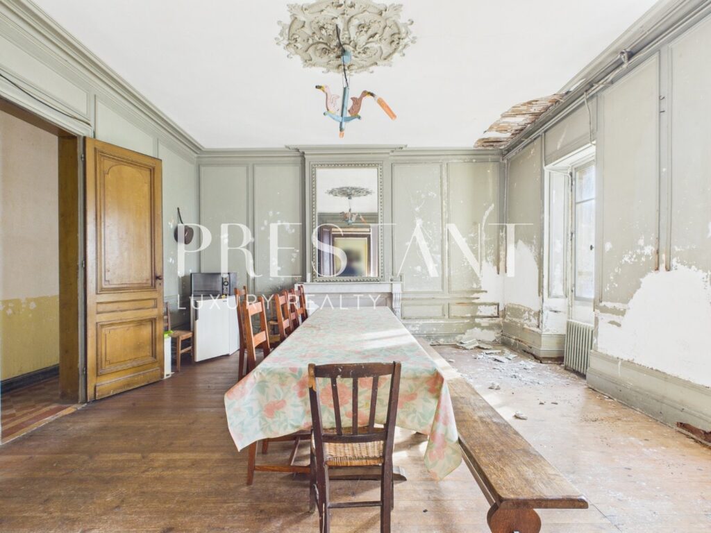 Propriété viticole – NR pièces – 9 chambres – 780 m²