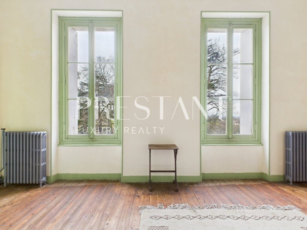 Propriété viticole – NR pièces – 9 chambres – 780 m²