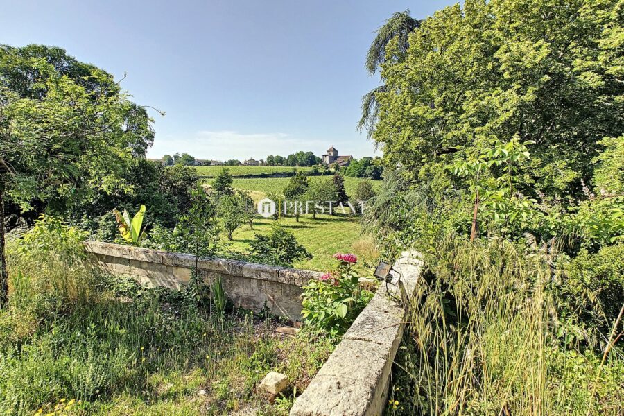 Maison à vendre à Montagne