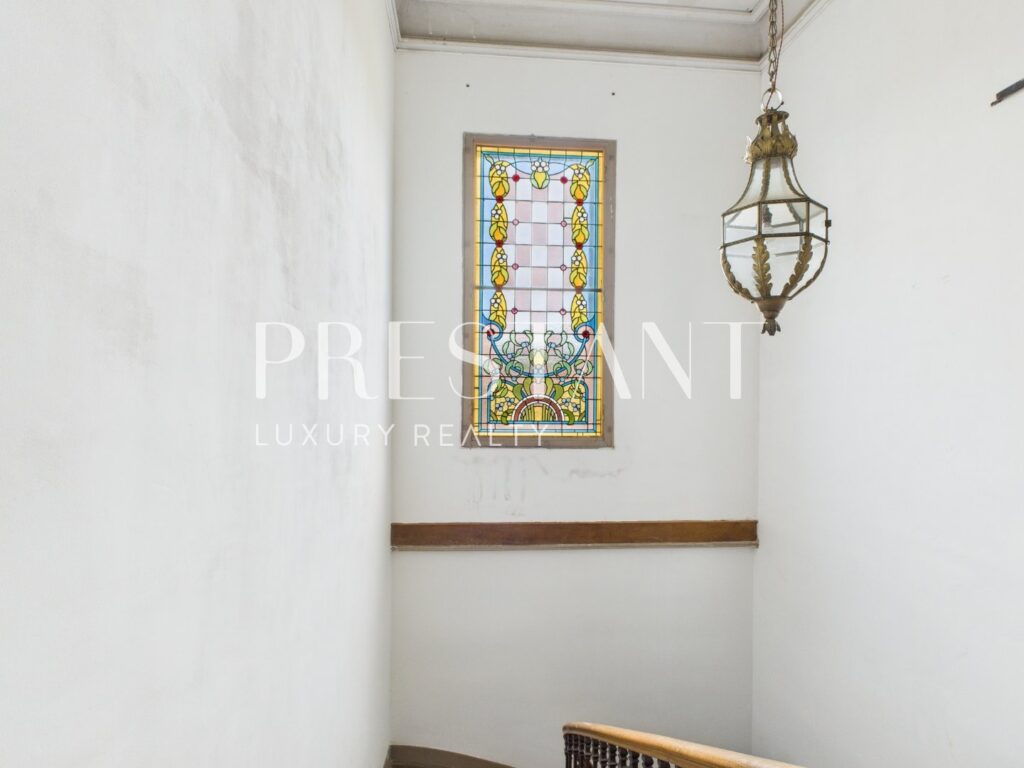 Propriété viticole – NR pièces – 9 chambres – 780 m²