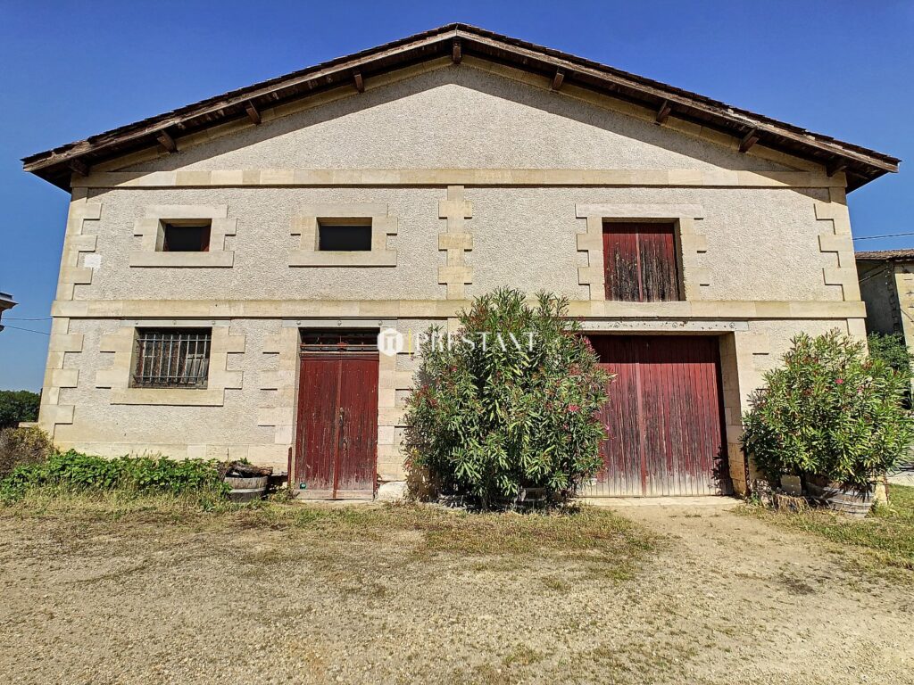 Propriété viticole – NR pièces – 9 chambres – 780 m²