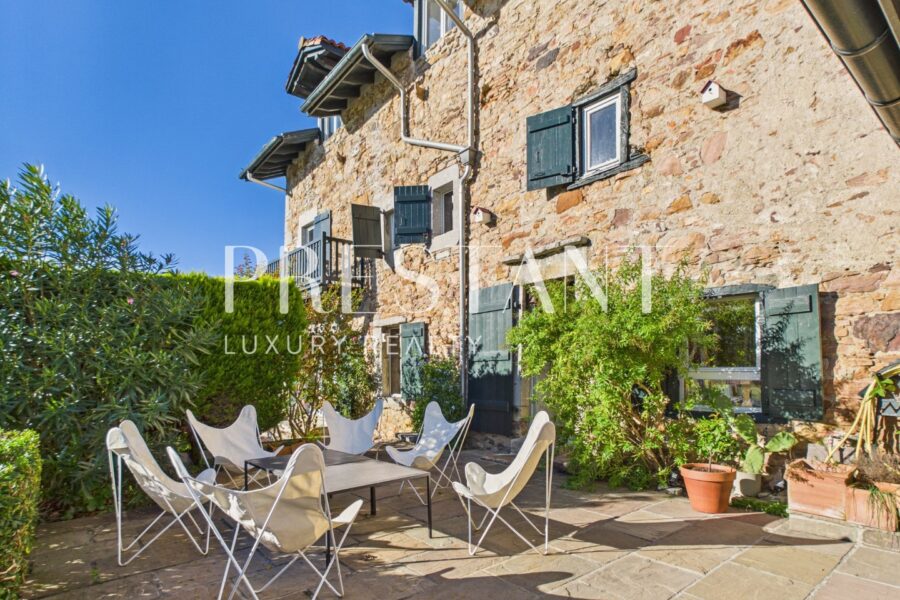 Maison à vendre à Ainhoa