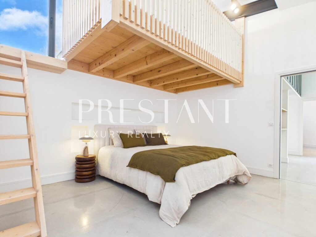 Maison – 5 pièces – 3 chambres – 226 m²