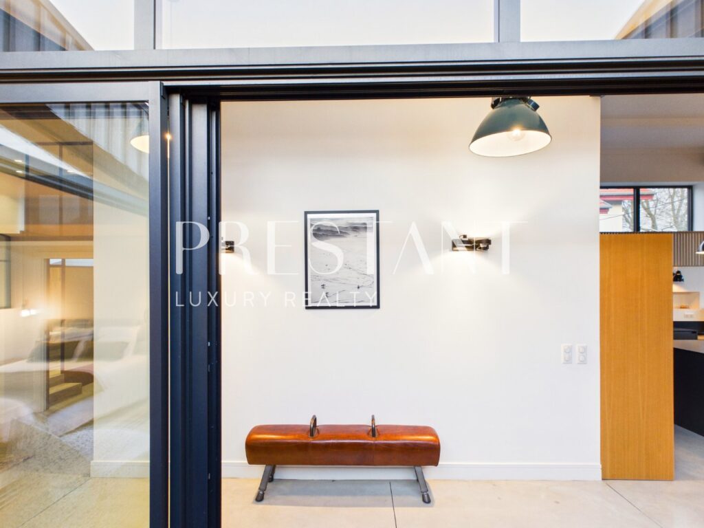 Maison – 5 pièces – 3 chambres – 226 m²