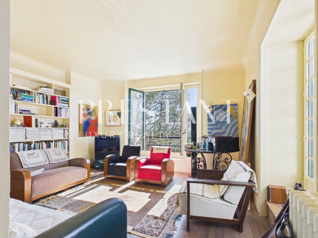 Appartement – 3 pièces – 2 chambres – 93 m²