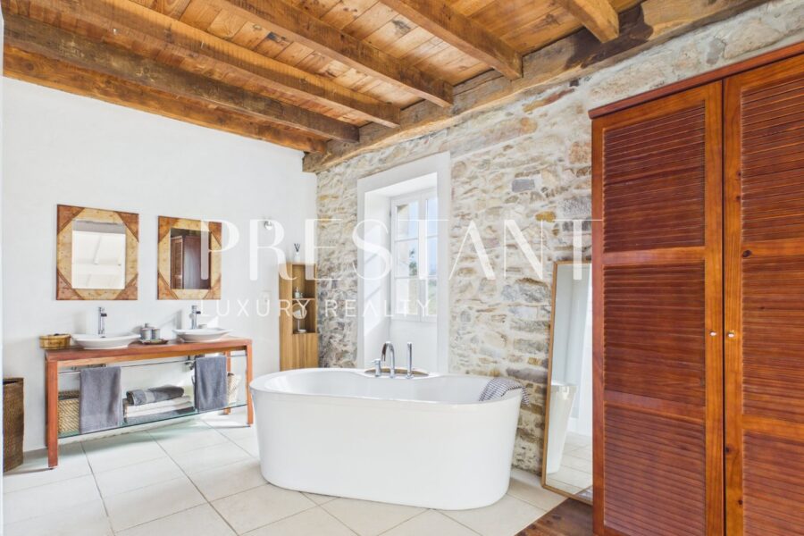 Maison à vendre à Bardos