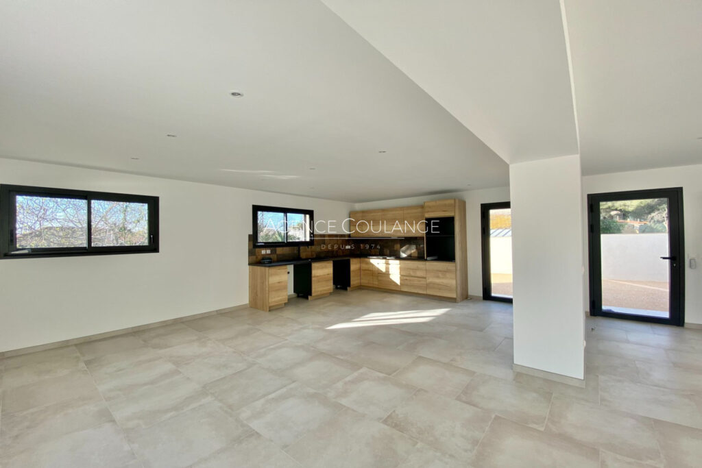 location maison 4 Pièce(s) – 4 pièces – 3 chambres – 133.78 m²