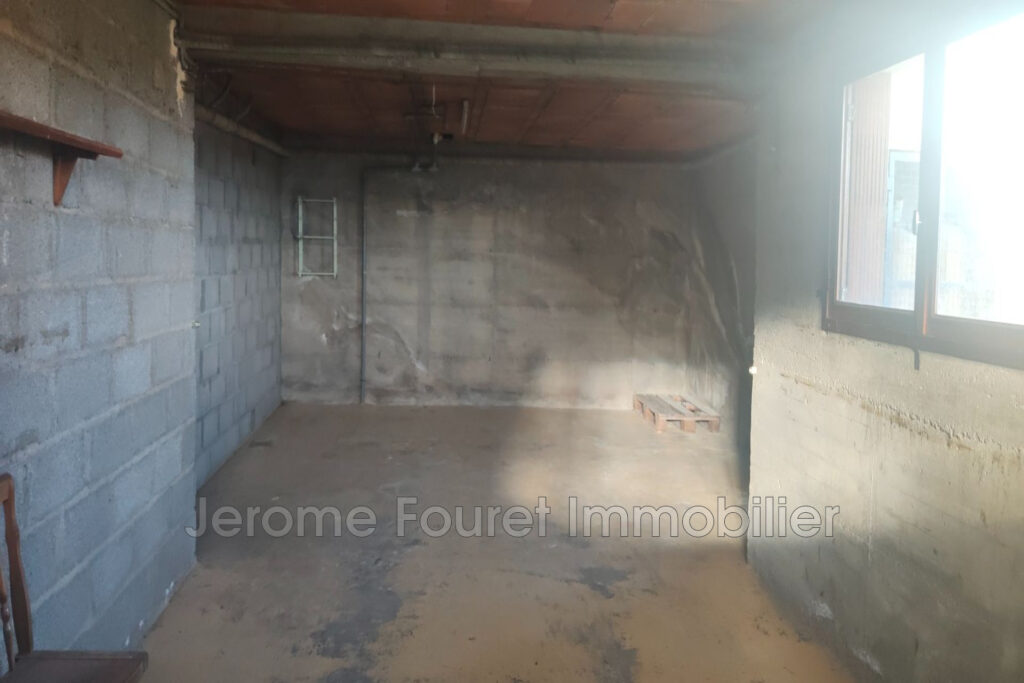 EGLETONS – Maison T3 vue degagée – NR pièces – 2 chambres – 86.00 m²