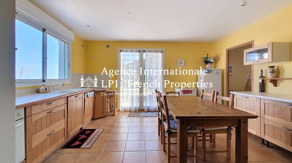 Maison individuelle – 4 pièces – NR chambres – 117 m²