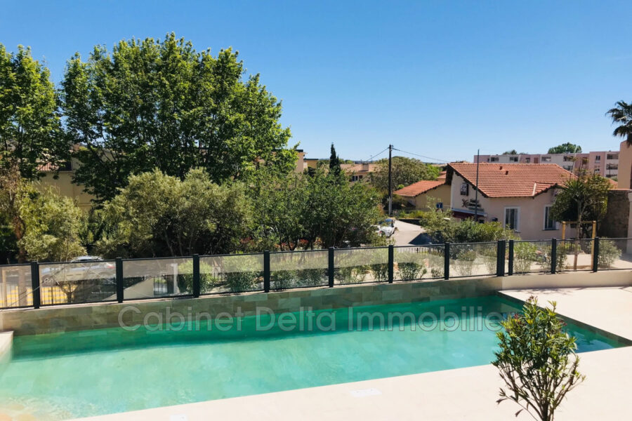 Appartement à louer à Sanary-sur-Mer — Vue mer — photo 2