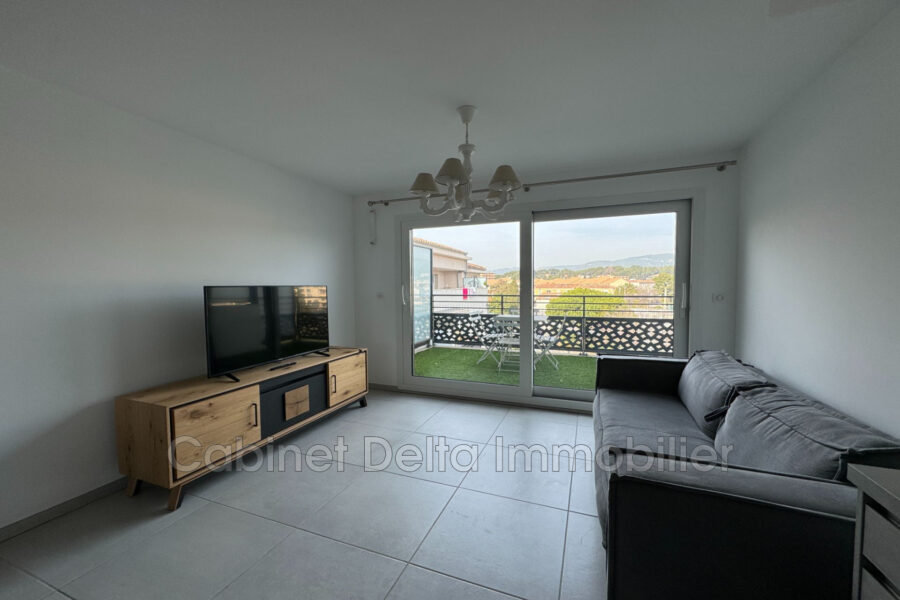 Appartement à louer à Sanary-sur-Mer — Vue mer — photo 8