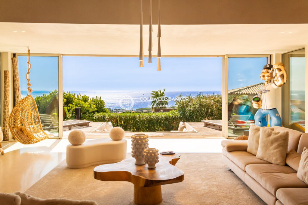 Villa d’exception avec vue mer panoramique – 8 pièces – 5 chambres – 380.00 m²