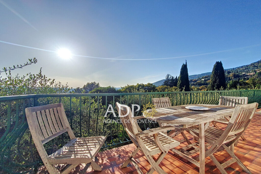 vente maison 9 Pièce(s) – 9 pièces – 5 chambres – 163.00 m²