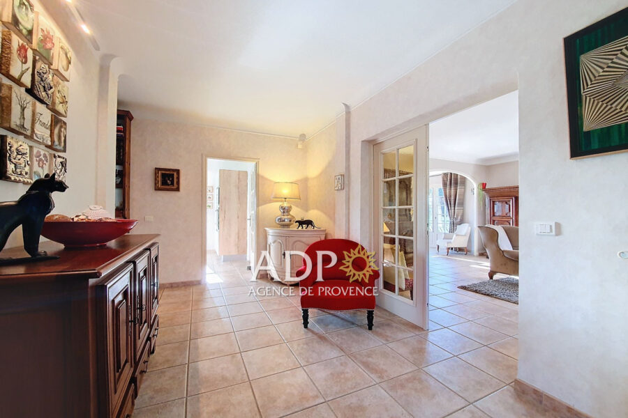 Maison à vendre à Peymeinade