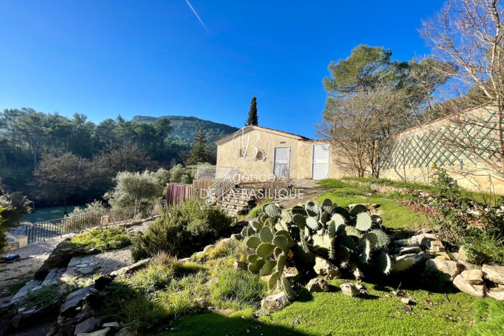vente maison de caractère 5 Pièce(s) – 5 pièces – 4 chambres – 145.00 m²