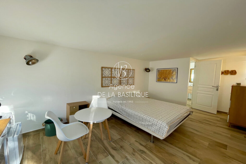 vente maison de caractère 5 Pièce(s) – 5 pièces – 4 chambres – 145.00 m²