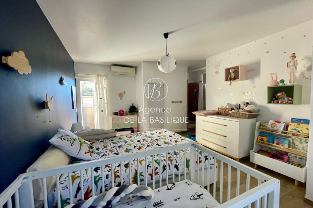 vente maison de caractère 5 Pièce(s) – 5 pièces – 4 chambres – 145.00 m²
