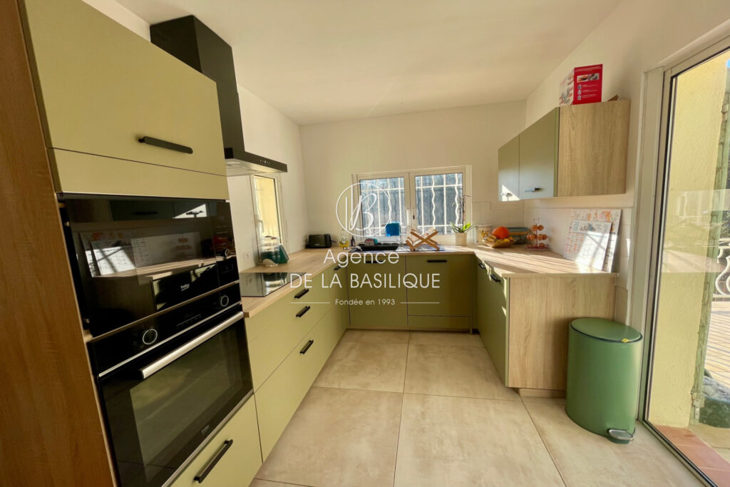 vente maison de caractère 5 Pièce(s) – 5 pièces – 4 chambres – 145.00 m²