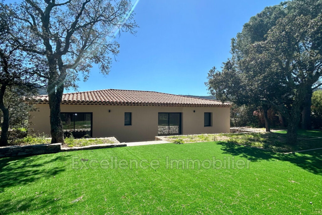 vente propriété 6 Pièce(s) – 6 pièces – 4 chambres – 235.00 m²