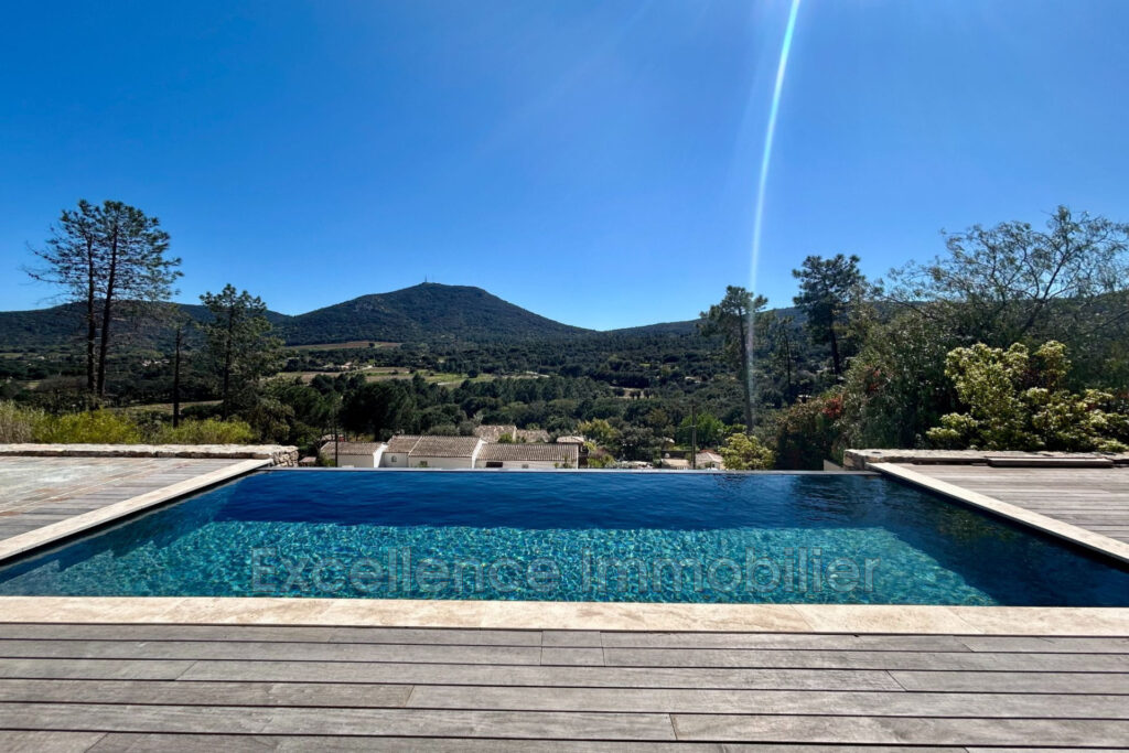 vente propriété 6 Pièce(s) – 6 pièces – 4 chambres – 235.00 m²