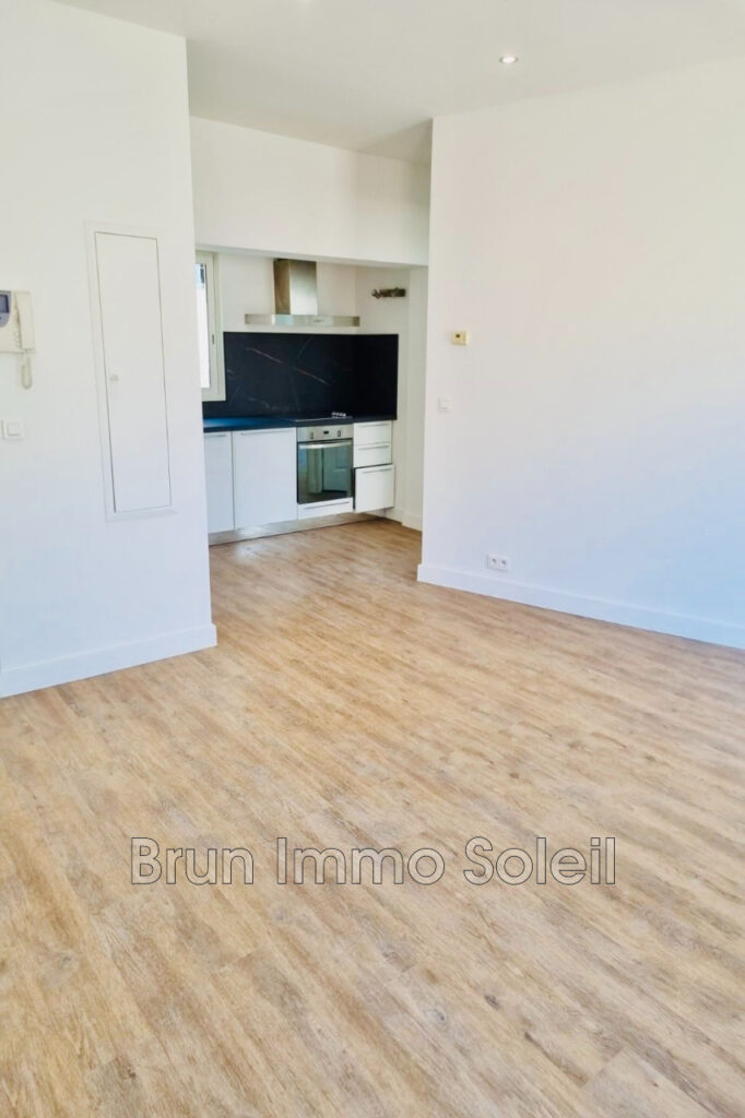 vente appartement 2 Pièce(s) – 2 pièces – 1 chambre – 43.00 m²