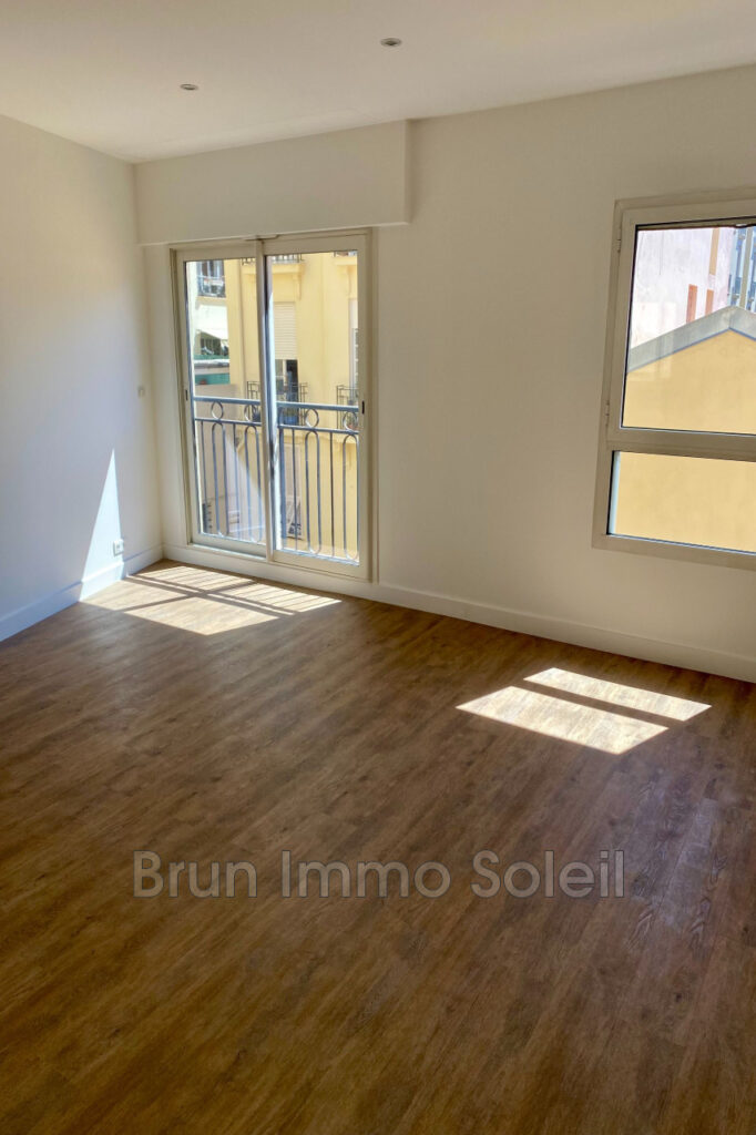 vente appartement 2 Pièce(s) – 2 pièces – 1 chambre – 43.00 m²