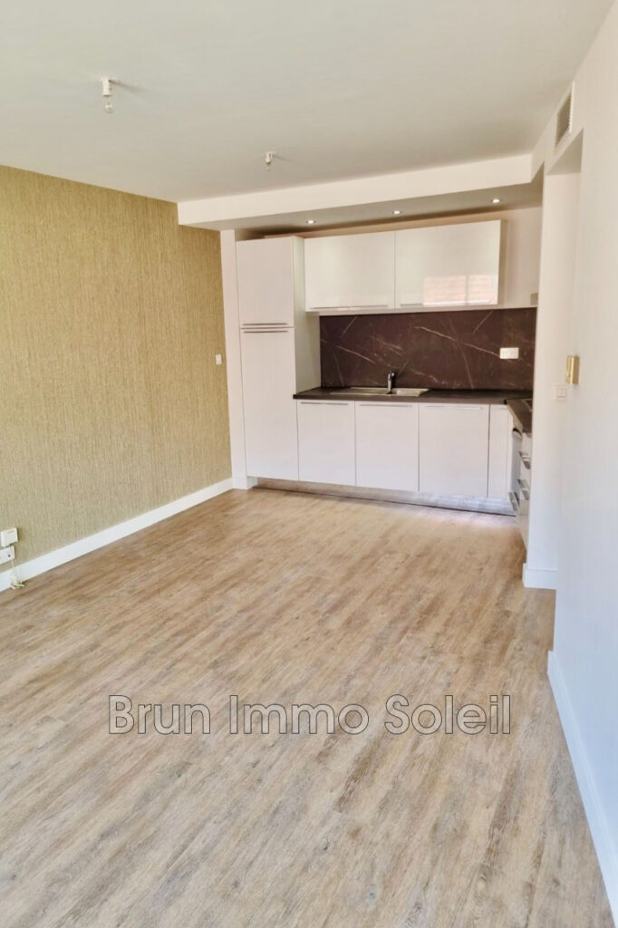 vente appartement 4 Pièce(s) – 4 pièces – 3 chambres – 77.00 m²