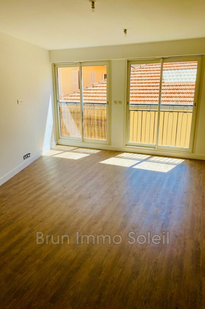 vente appartement 4 Pièce(s) – 4 pièces – 3 chambres – 77.00 m²