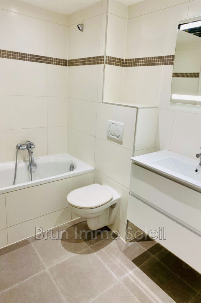 vente appartement 4 Pièce(s) – 4 pièces – 3 chambres – 77.00 m²