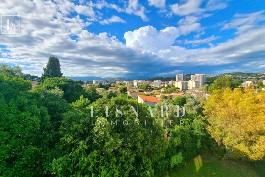 Appartement à vendre à Le cannet