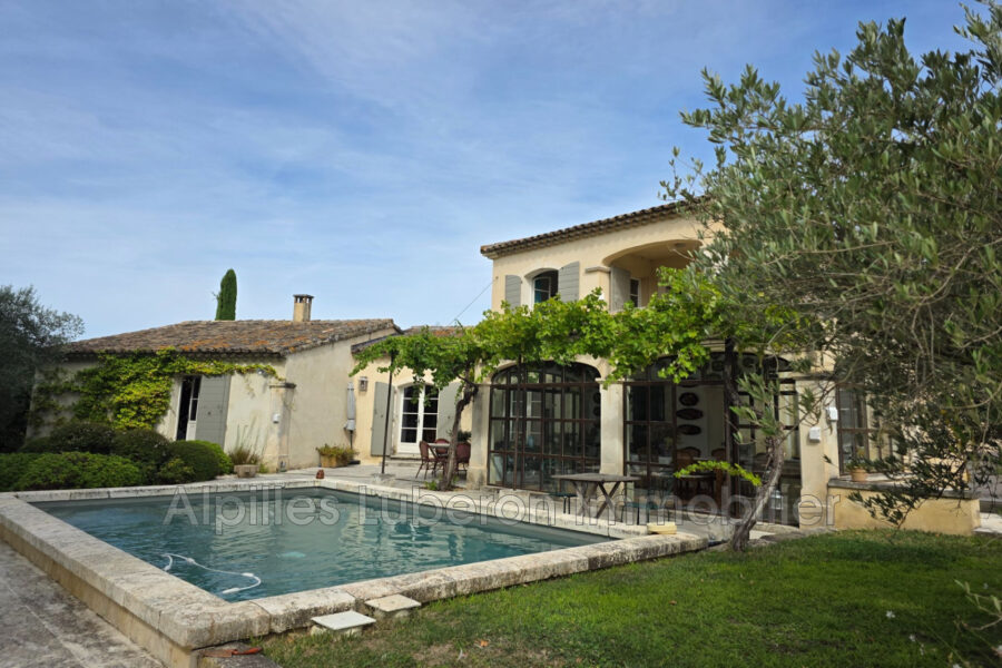Maison à vendre à Saint-rémy-de-provence
