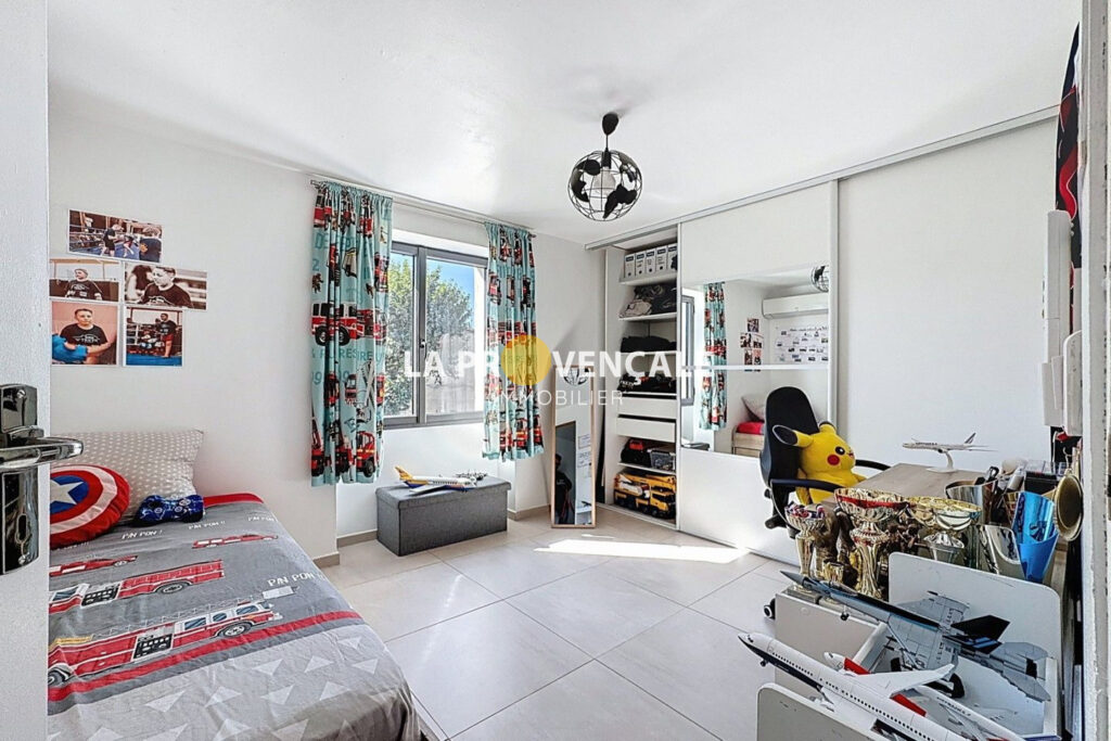 vente maison 5 Pièce(s) – 5 pièces – 3 chambres – 119.00 m²