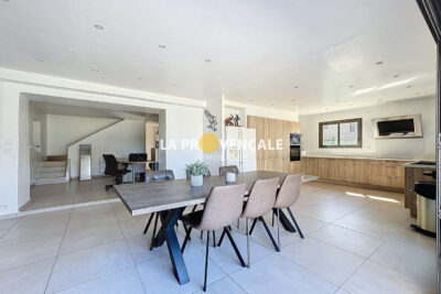 vente maison 5 Pièce(s) – 5 pièces – 3 chambres – 119.00 m²