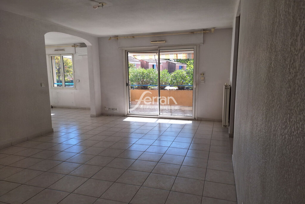 A LOUER TYPE 3 à DRAGUIGNAN – 3 pièces – 2 chambres – 74.00 m²