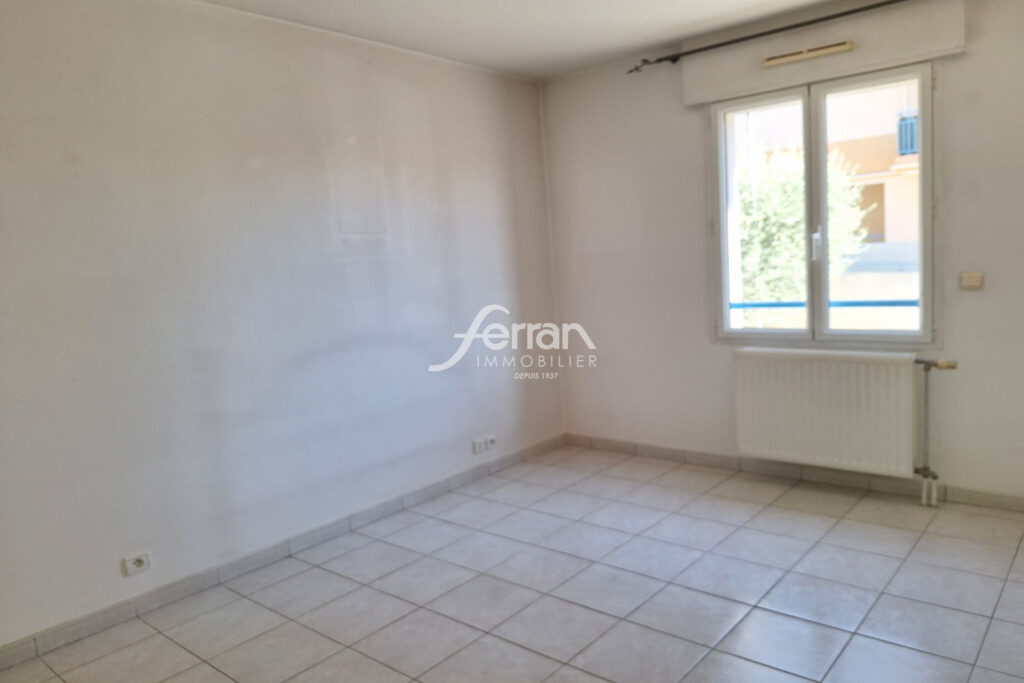 A LOUER TYPE 3 à DRAGUIGNAN – 3 pièces – 2 chambres – 74.00 m²