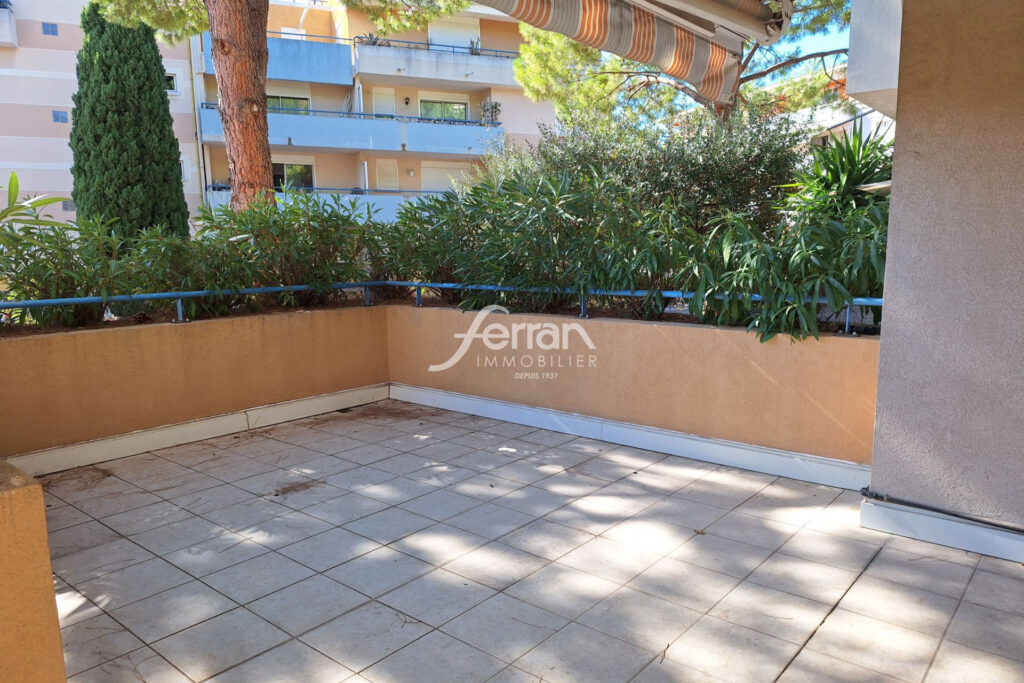 A LOUER TYPE 3 à DRAGUIGNAN – 3 pièces – 2 chambres – 74.00 m²