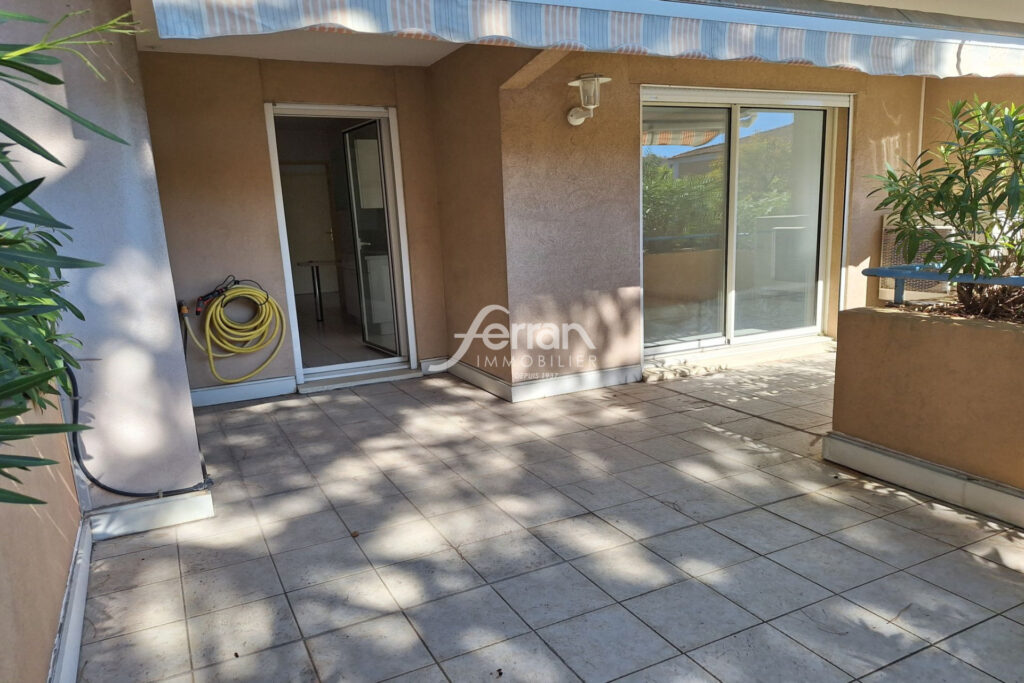 A LOUER TYPE 3 à DRAGUIGNAN – 3 pièces – 2 chambres – 74.00 m²