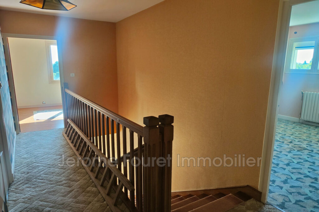 vente maison 6 Pièce(s) – 6 pièces – 5 chambres – 141.48 m²