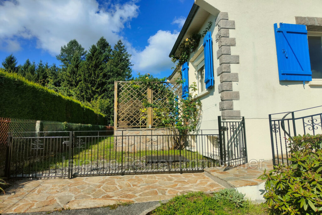 vente maison 6 Pièce(s) – 6 pièces – 5 chambres – 141.48 m²