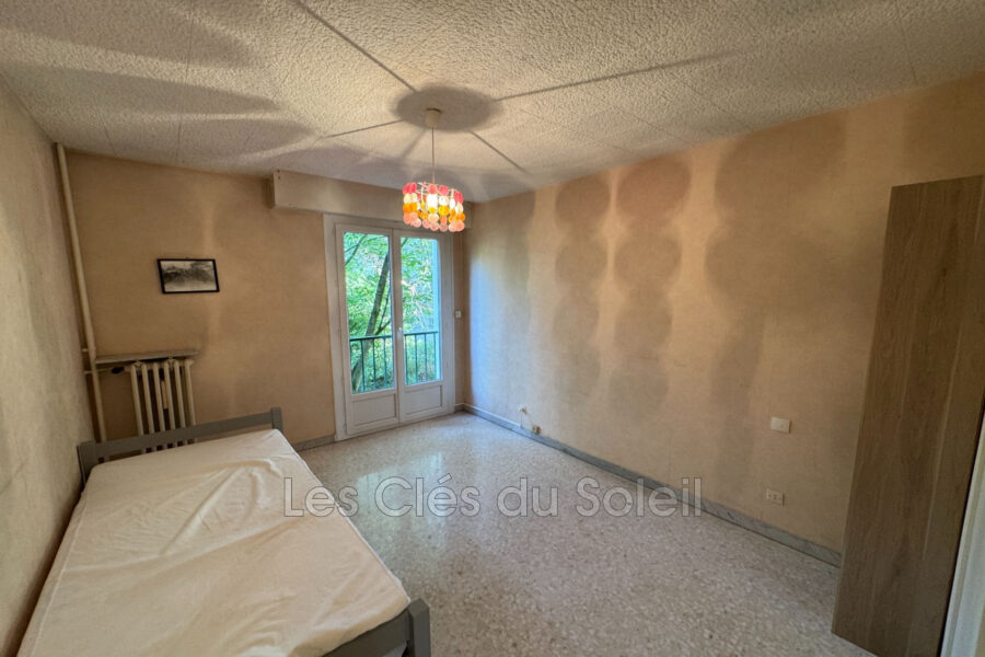 Appartement à louer à Toulon — Vue sur la ville — photo 8