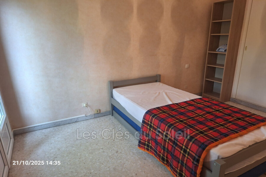Appartement à louer à Toulon — Vue sur la ville — photo 7