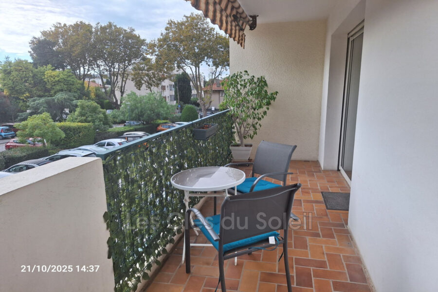 Appartement à louer à Toulon — Vue sur la ville — photo 1