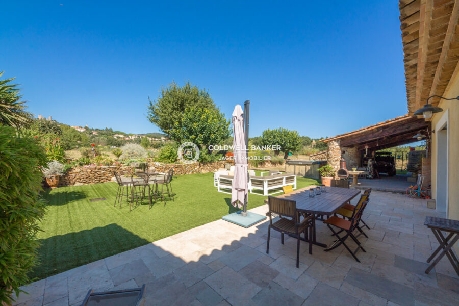 Maison à vendre à Grimaud