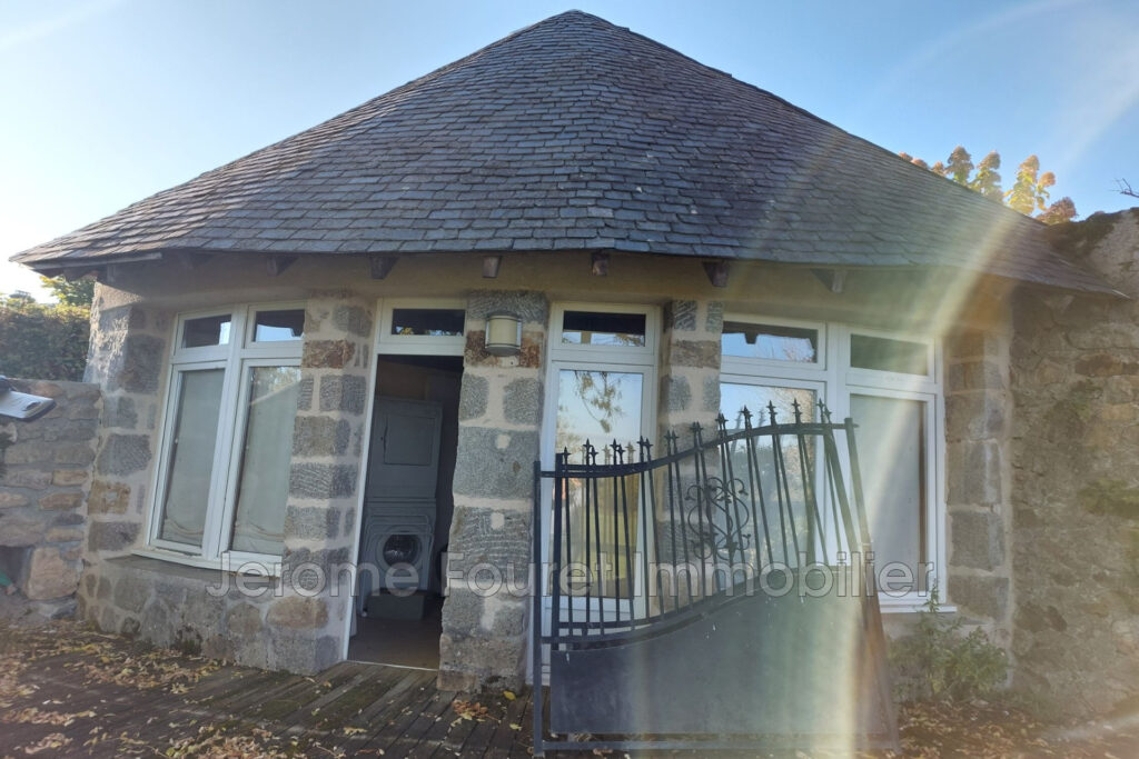 vente maison – NR pièces – 3 chambres – 90.00 m²